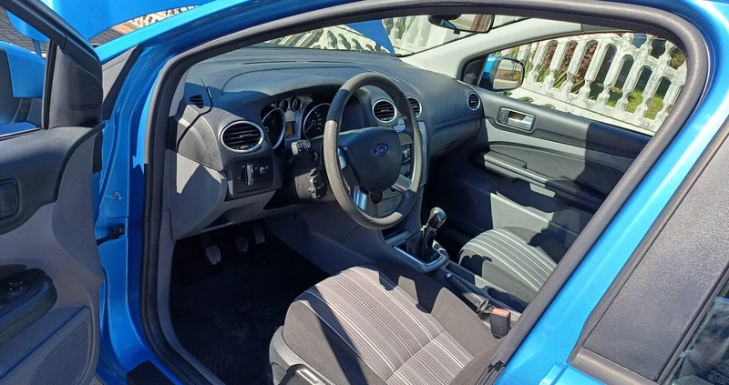 Ford Focus cena 17900 przebieg: 174529, rok produkcji 2010 z Ząbkowice Śląskie małe 254